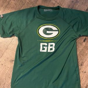 Under Armor packer tee